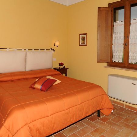 פיינצה Agriturismo Poggio Tobruk חדר תמונה