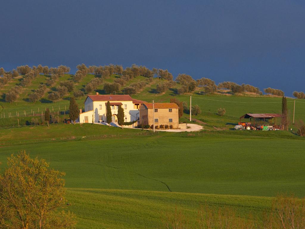 פיינצה Agriturismo Poggio Tobruk מראה חיצוני תמונה